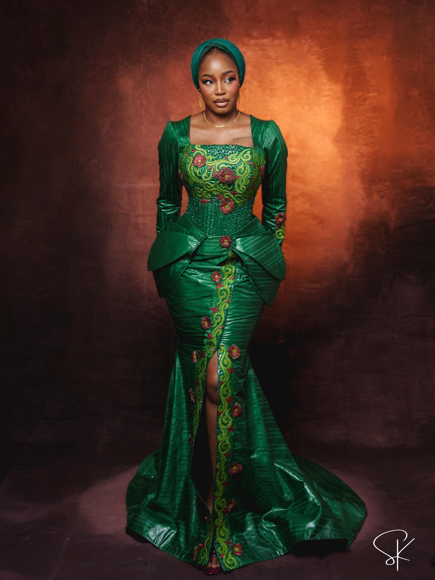 Robe Longue Verte Brodée SK Couture